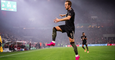 Bayern shkruan historinë/ Bavarezët kalojnë Milan e vitit 92’, 14 fitore radhazi në këtë sezon