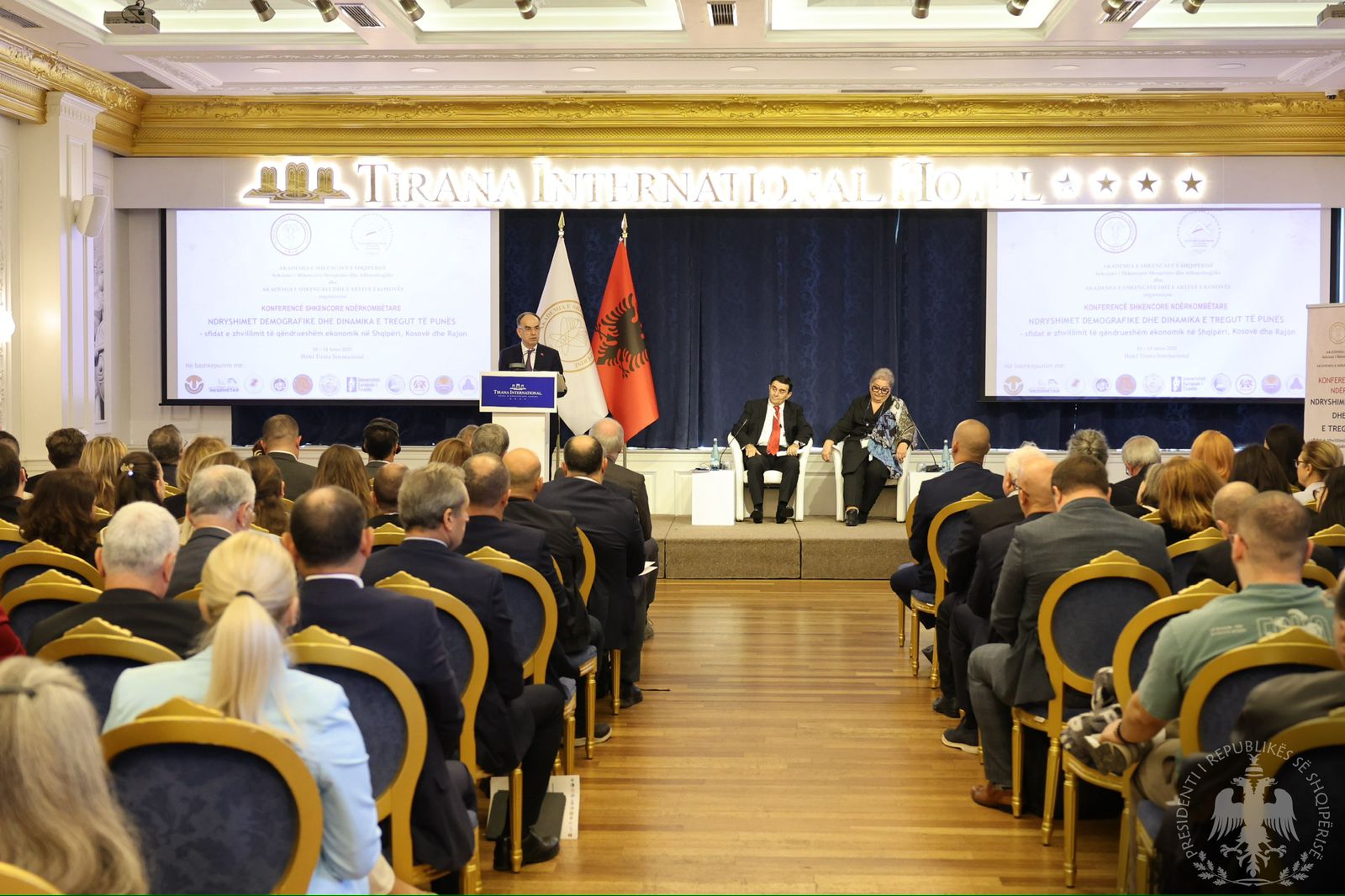 Lëvizjet demografike ndikojnë tregun e punës/ Begaj: Duhet strategji afatgjate për zgjidhjen e problemit