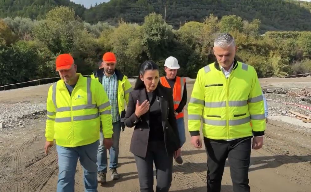 Rruga Elbasan Rrogozhinë/ Balluku: Në qershor 2026 do të jetë autostradë
