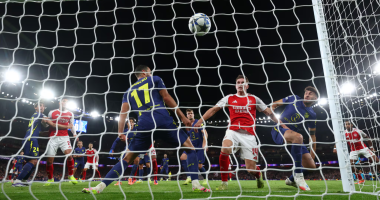 “Çahen” rrjetat në Champions/ “Lum” golash ndeshjet e para të turit të tretë, PSG bën 7