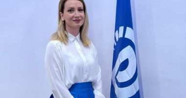 Nga zyrat e Berishës, në bashkinë e Ramës/ Sarandë, ish-kryetarja e PD emërohet nënkryetare e bashkisë