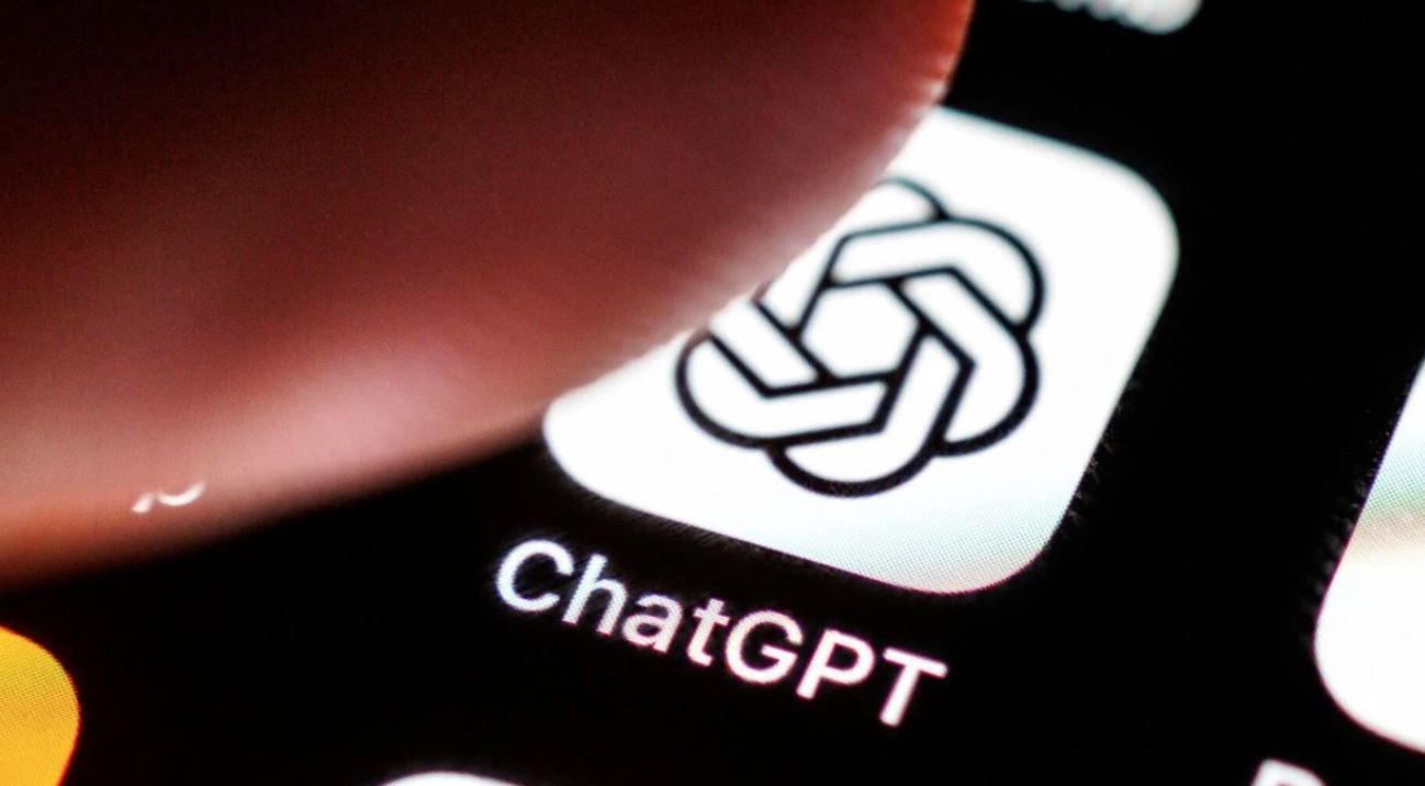 Mbi 1.2 milion njerëz në javë flasin me ChatGPT rreth vetëvrasjes