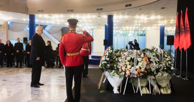 U vra në krye të detyrës/ Rama në homazhet për nder të gjyqtarit Astrit Kalaja