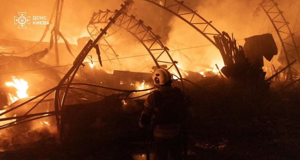 Nëntë të plagosur në një sulm rus me dronë në Kiev