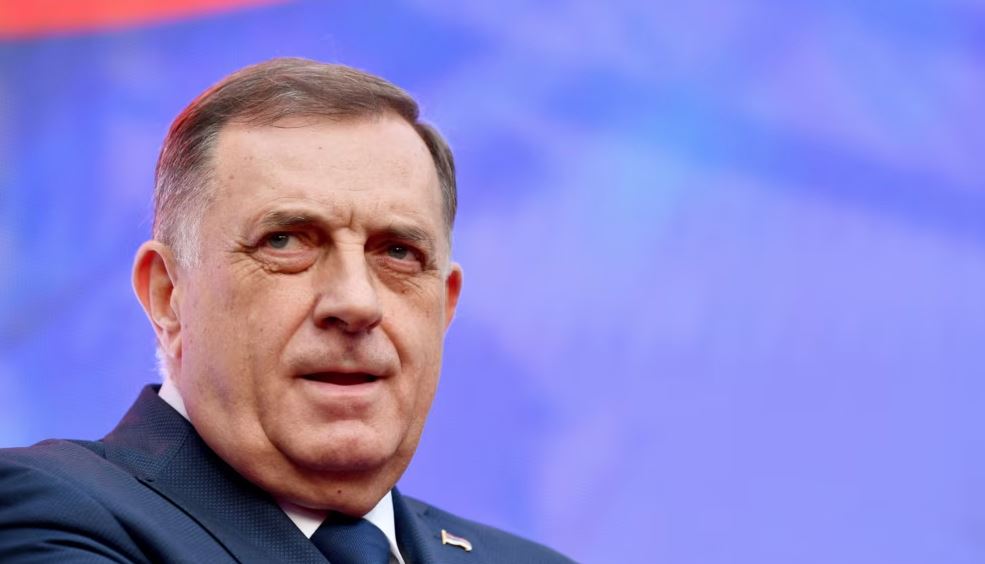 Dodik del nga lista e zezë/ Hiqet familjarisht nga lista e Sanksioneve të Thesarit