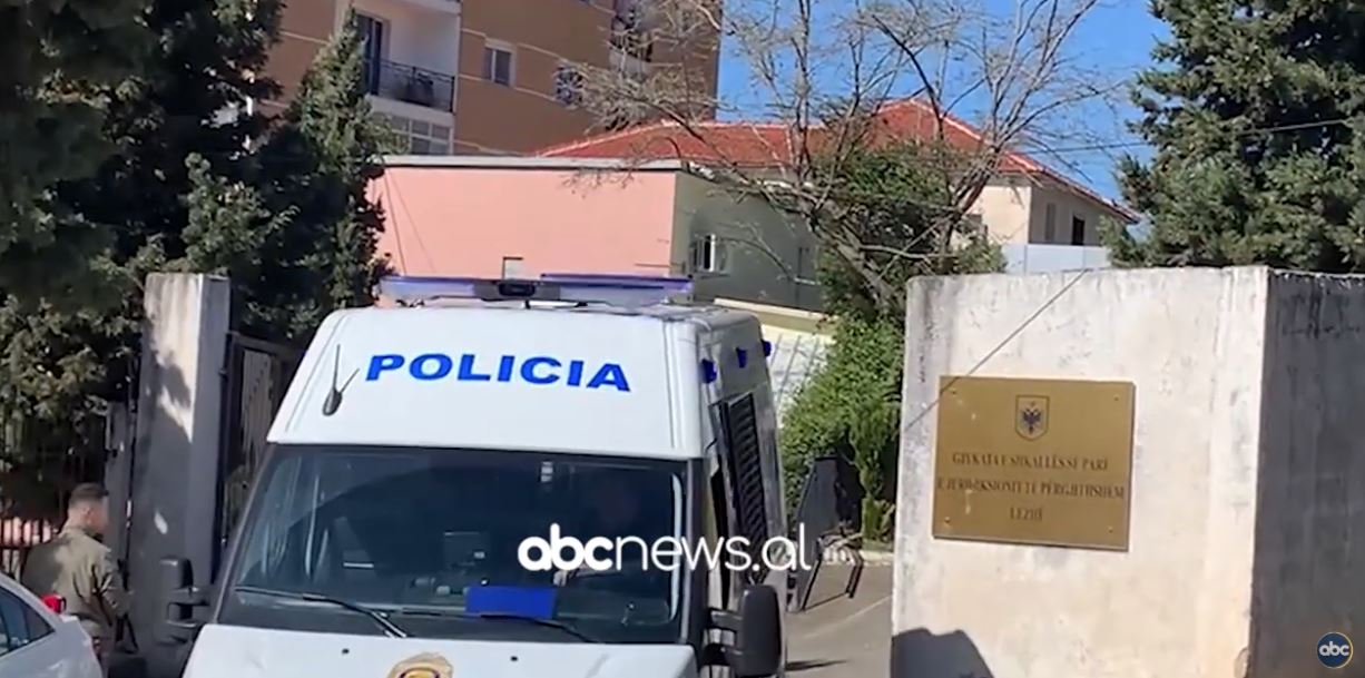 Tentoi të vriste një shtetas pas një konflikti/ Lezhë, arrestohet pas 7 muajsh 17 vjeçari