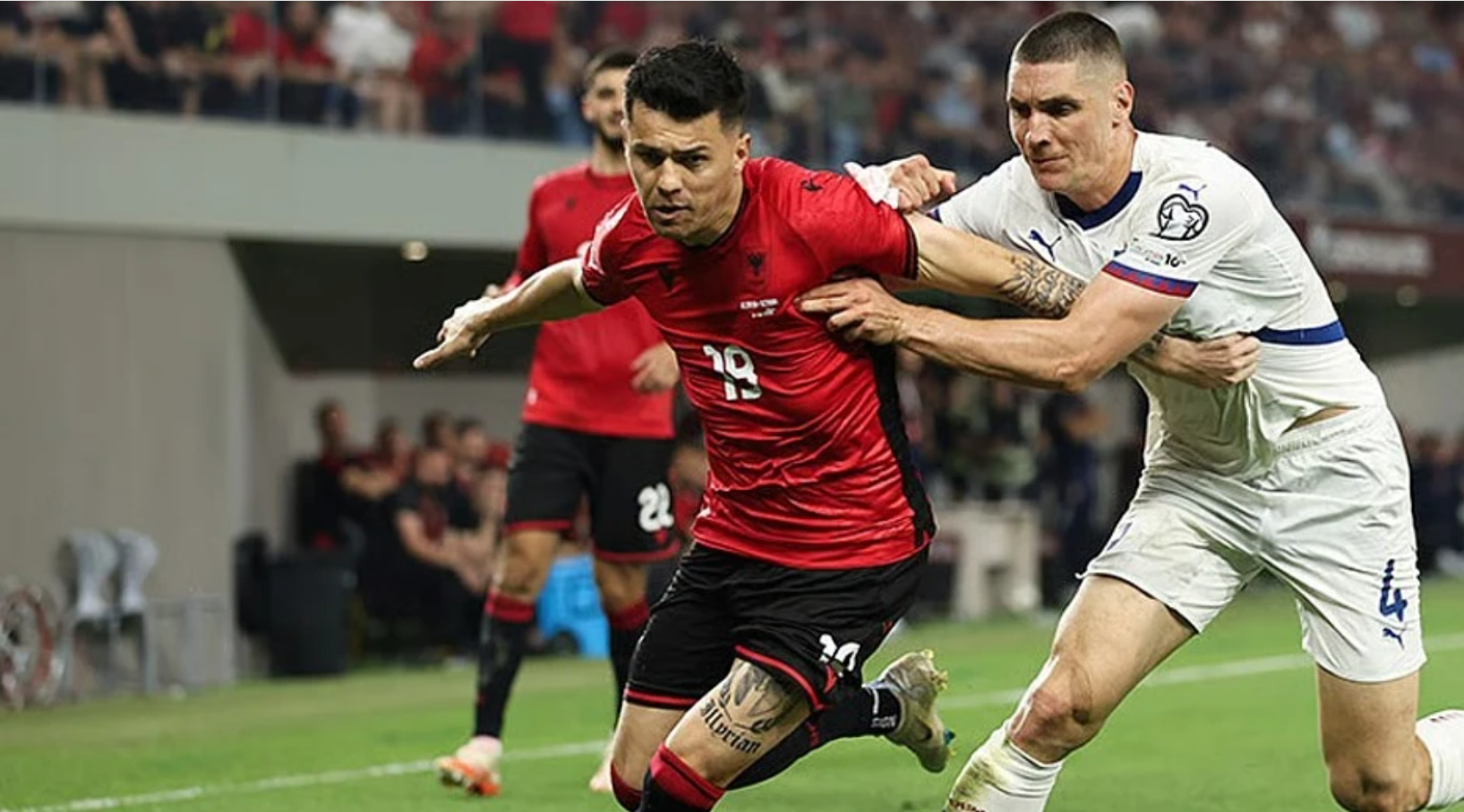 Serbia, “e tmerruar” para ndeshjes/ Federata: Dueli me Shqipërinë, i nivelit më të lartë të rrezikut