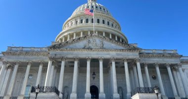 Gjykata e Lartë në SHBA lejon pezullimin e përkohshëm të ndihmave ushqimore