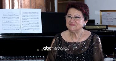 “Zëri që u zbulua nga Gaqo Çako”, Tatjana Kora rrëfehet në “Pas Mesnate”: Muzika është jetë për mua