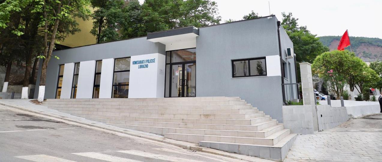 Furtuna “Koçiu” në polici/ Ndryshohen drejtuesit në disa komisariate policie në rrethe, një grua mes tyre