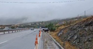VIDEO/ Aksident në rrugën e Kombit, plagoset 64-vjeçarja, në gjendje të rëndë