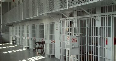 EMRAT/ Dy të burgosur tentuan arratisjen, Prokuroria e Tiranës dërgon në gjyq tre punonjës të burgut 313