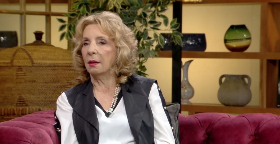 ““Mandarinet” e Simon De Beauvoir ‘flasin’ shqip”, Çuli: Roman me jehonë të fortë emocionale