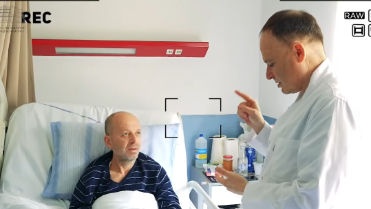 “Një tjetër histori suksesi në mjekësinë shqiptare”/ Neurokirurgjia, Rama: Hiqet masa tumorale tek pacienti 51-vjeçar