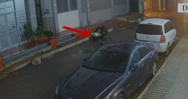 Zbardhen 5 raste vjedhjesh në Durrës/ Thyente xhamat e automjeteve dhe merrte sende personale e para, pranga 37-vjeçarit 