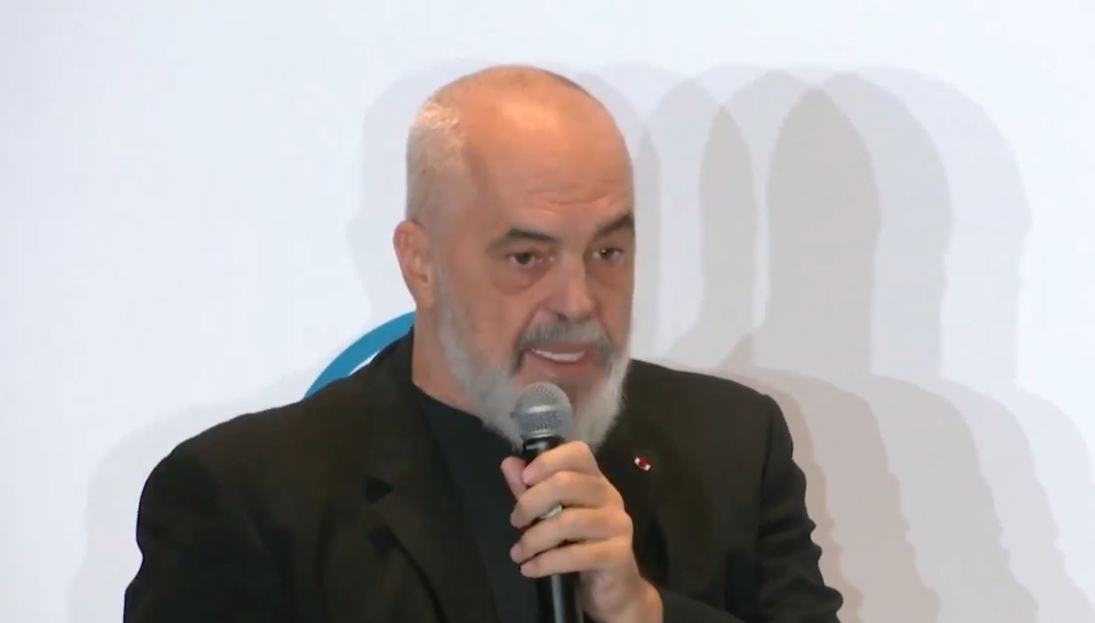 “Bashkëpunimi rajonal shumë i rëndësishëm”/ Rama: Kosova një shtet në të drejtën e vet, por jo për Serbinë. Ky është problem!