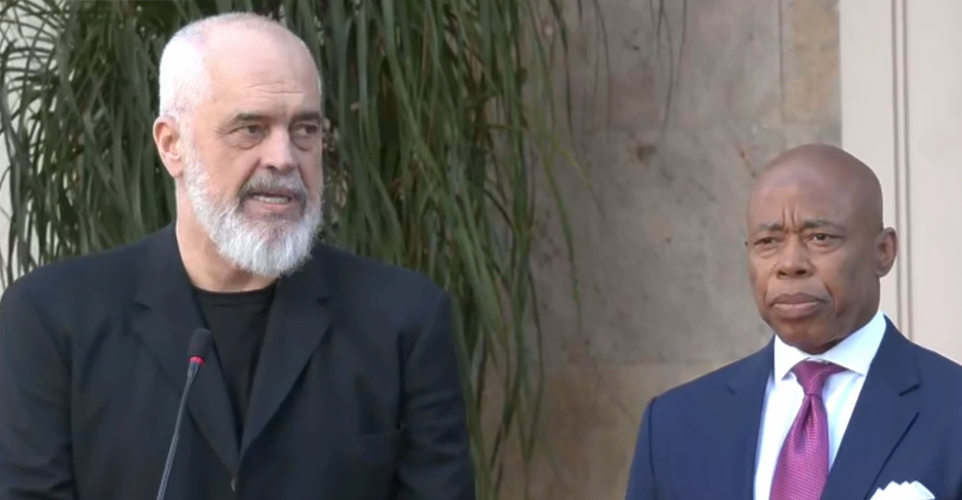 Kryebashkiaku i New York Në Tiranë/ Rama: Linjë direkte me New York, nxisim më shumë turizmin e teknologjinë