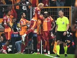 “Tërmete” në Champions/ Favoriti Liverpool mundet në Turqi nga Galatasaray