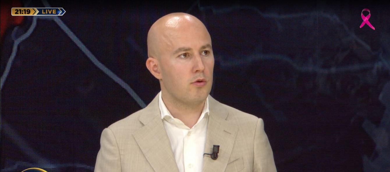 “Rusia kërkon dorëzimin e ushtrisë ukrainase”/ Ledion Krisafi: Ukraina nuk e fiton dot luftën në terren