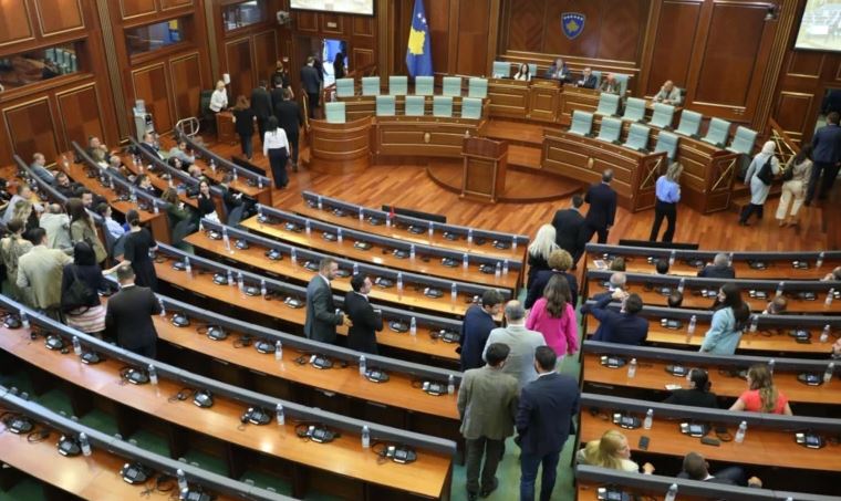 Në pritje të aktgjykimit, 12 ditë kohë për konstituimin e Kuvendit të Kosovës