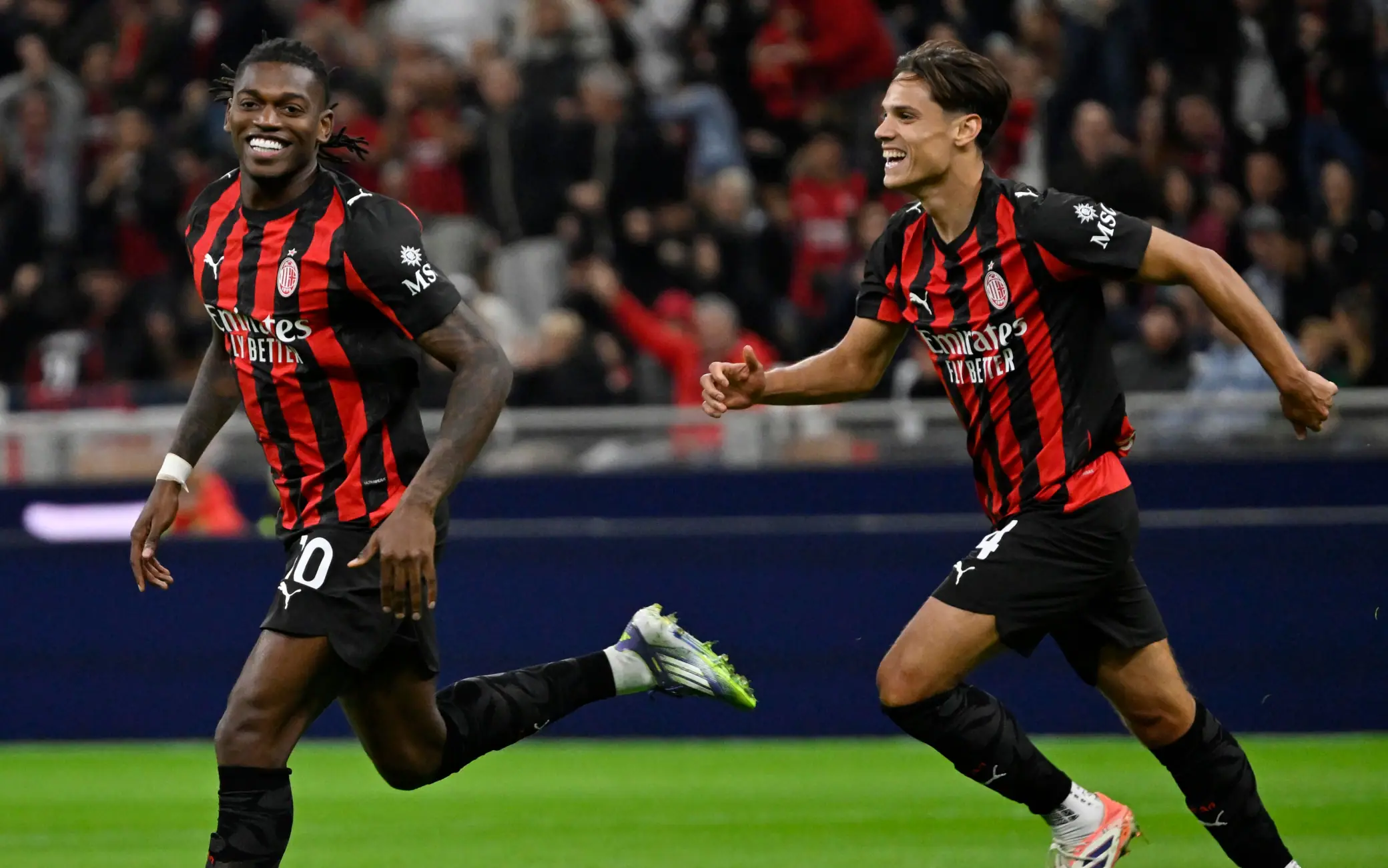 “Një Milan për dhimbje koke”/ Kuqezinjtë nuk ia dalin dot në “San Siro”, Pisa i ndal në 2-2