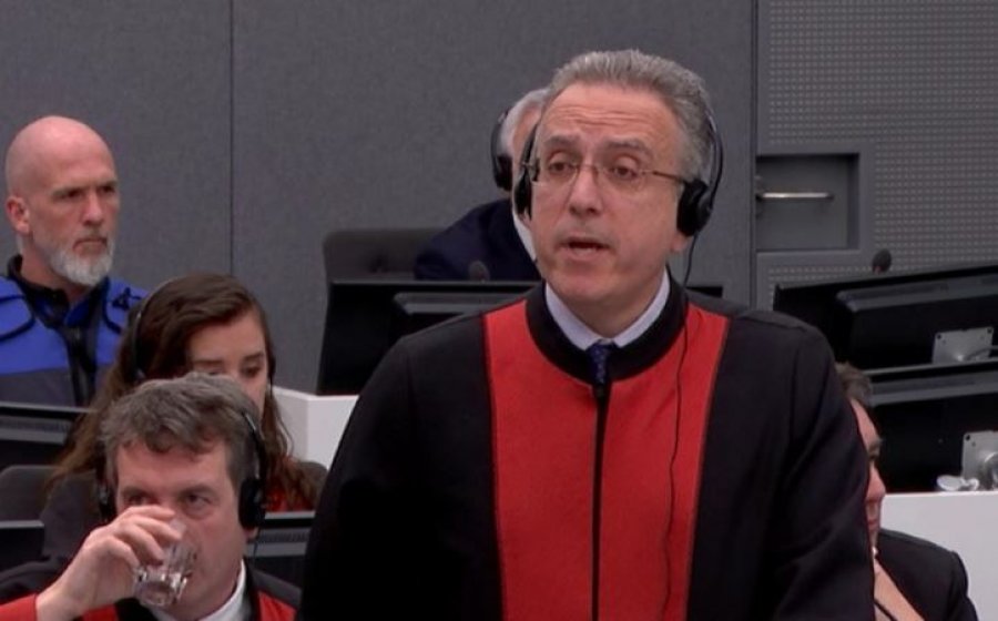 Hagë, vijojnë dëshmitë pro Thaçit/ Jock Covey, informacione mbi sulmet në stacionin policor serb në 1997