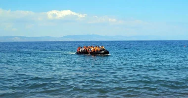 Mbytet anija me emigrantë në brigjet e Bodrum, raportohet për 14 viktima