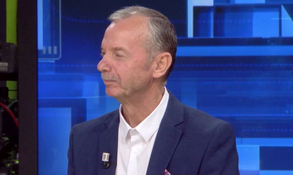 Gjini ‘gjithëpërfshirëse’, pro dhe kundër?/ Nura: Trump, qasje të vendosur veç për dy gjini