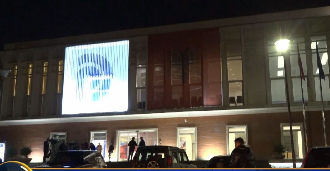 PD zyrtarizon “të pavarurit”/ Nga aktorë te arkitektë, kandidaturat e opozitës për zgjedhjet