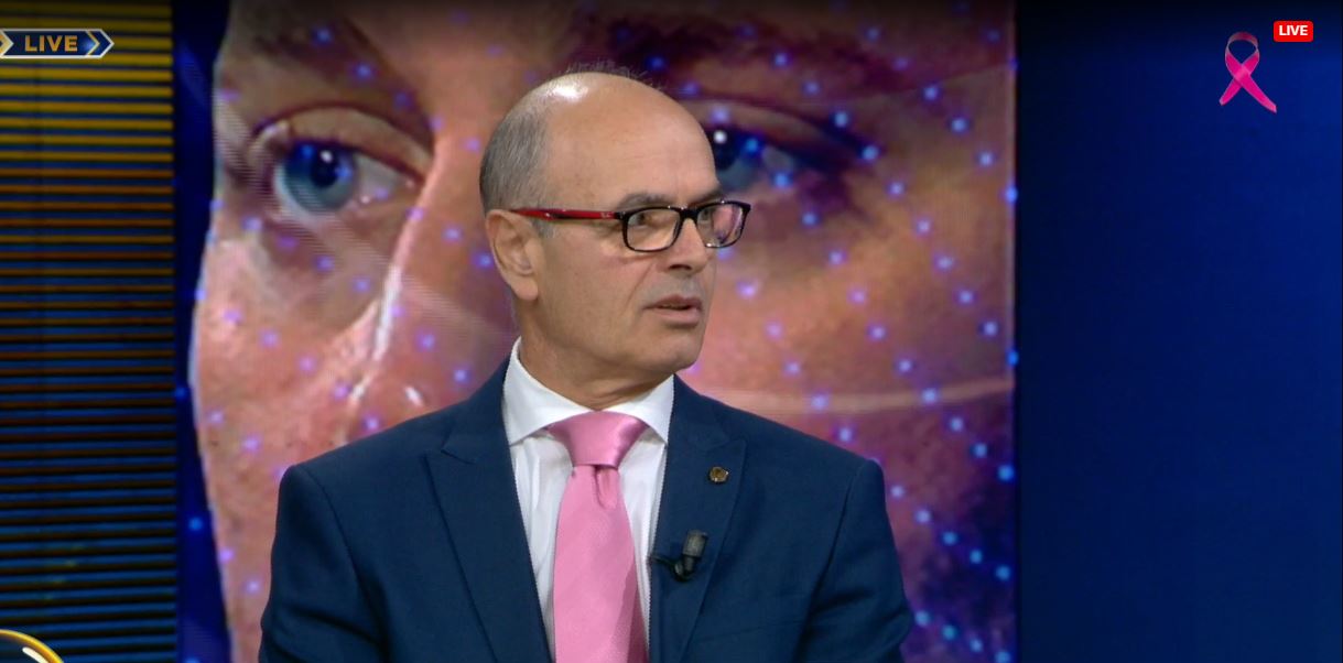 “Binaj, ‘i infiltruar’ nga familja Berisha”/ Petro Koçi: Gara e Tiranës është e mbyllur. Arsyet pse PS zgjodhi Manastirliun