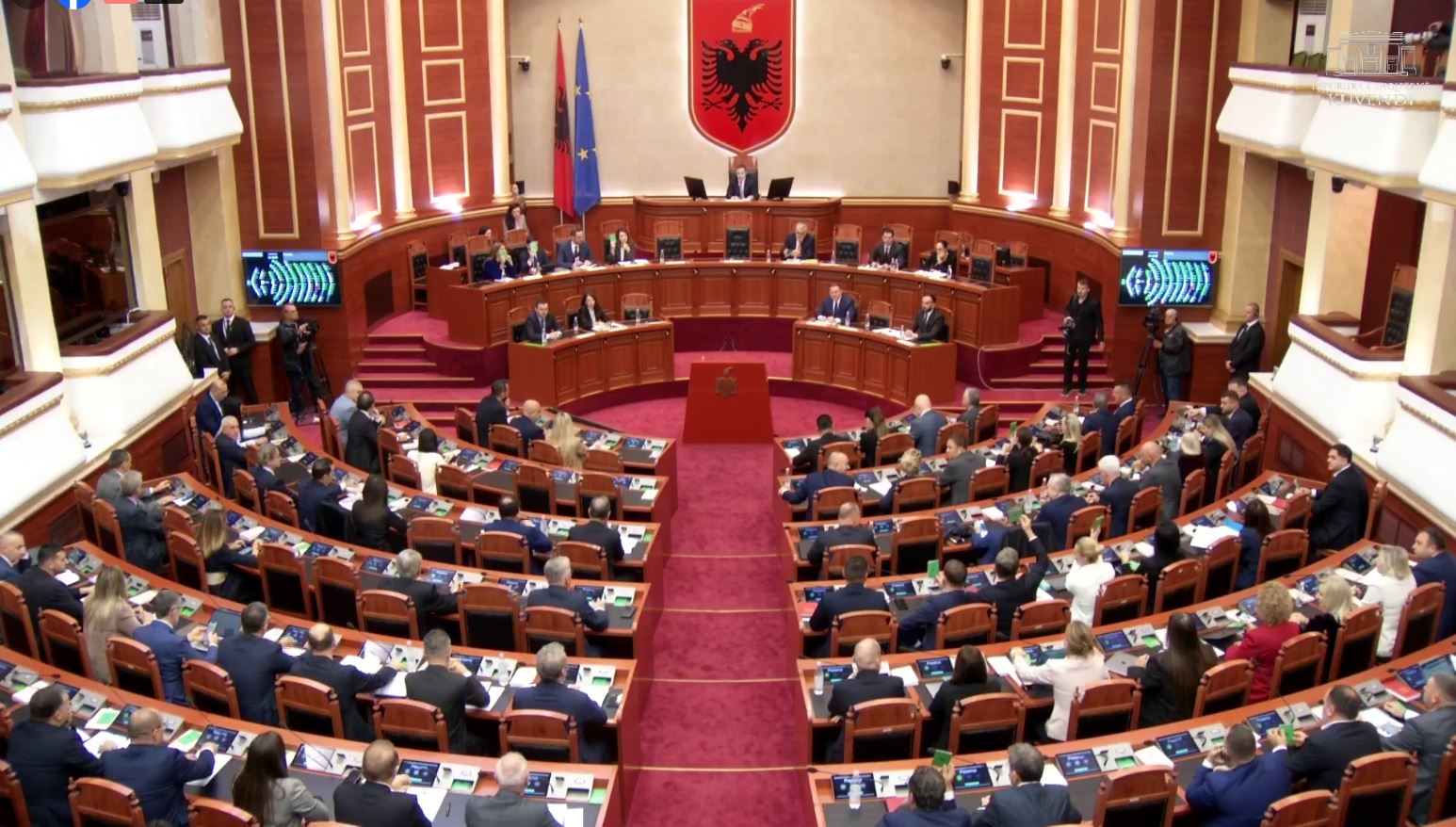 Rinis seanca, arrihet dakordësia/ Drejtuesit e institucioneve të drejtësia sot para deputetëve