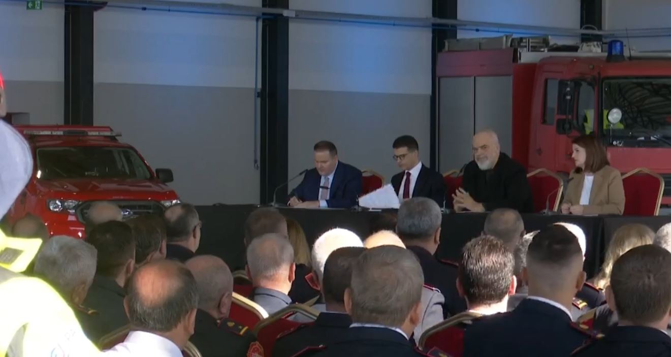 Transformimi i forcës zjarrfikëse/ Rama: Sigurim i banesave për fatkeqësitë natyrore