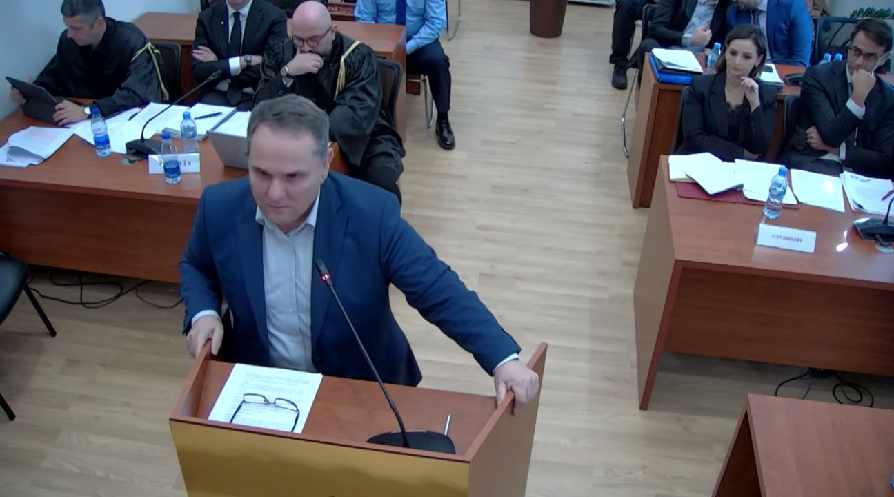 Rusmali i bën ‘gjyqin’ Kushtetueses/ Këshilltari ligjor: Presidenti, jo kompetenca juaj