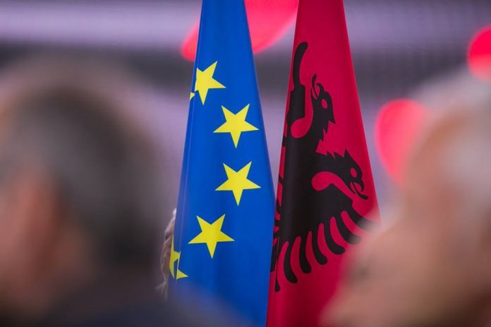 Agjenda/ Tirana pret Forumin e parë të Investimeve “Bashkimi Europian-Ballkani Perëndimor”