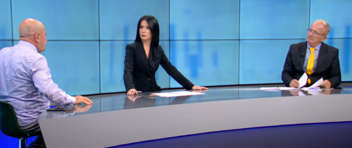 Sherri i pronarëve të aeroportit/ Meçe: Konflikti mes aksionerëve zgjidhet në Gjykatë. Çoçoli: 104 milionë euro të hedhura në Vlorë, nga privati