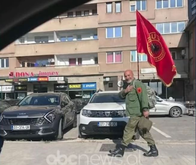 “Drejtësi për luftetarët”/ Prishtinë, qindra qytetarë drejt Shqipërisë për protestën në Tiranë