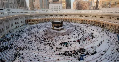 Arabia Saudite ka prezantuar ndryshime të reja në rregulloret e vizave të Umrës