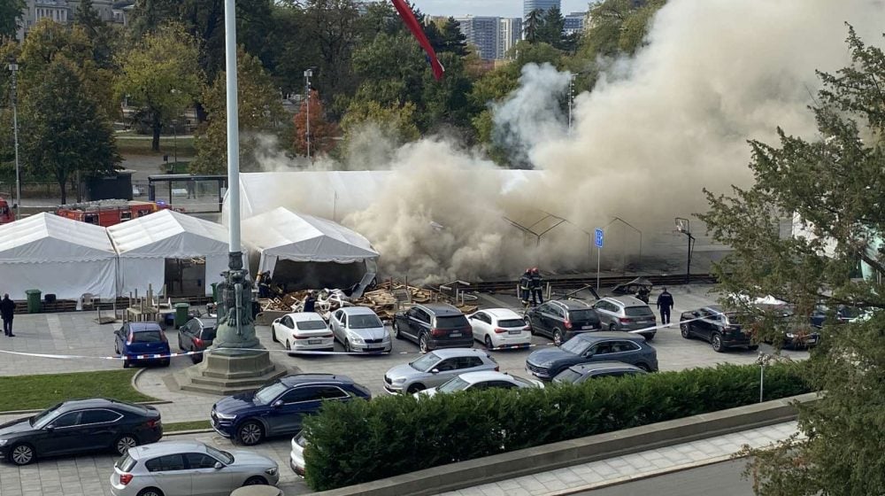Plumba para Parlamentit serb/ Beograd, plagoset një person. Vuçiç: Akt terrorist ndaj shtetit
