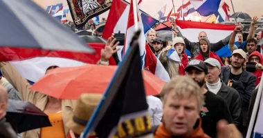 Si trajtohen partitë djathtiste në vendet evropiane?