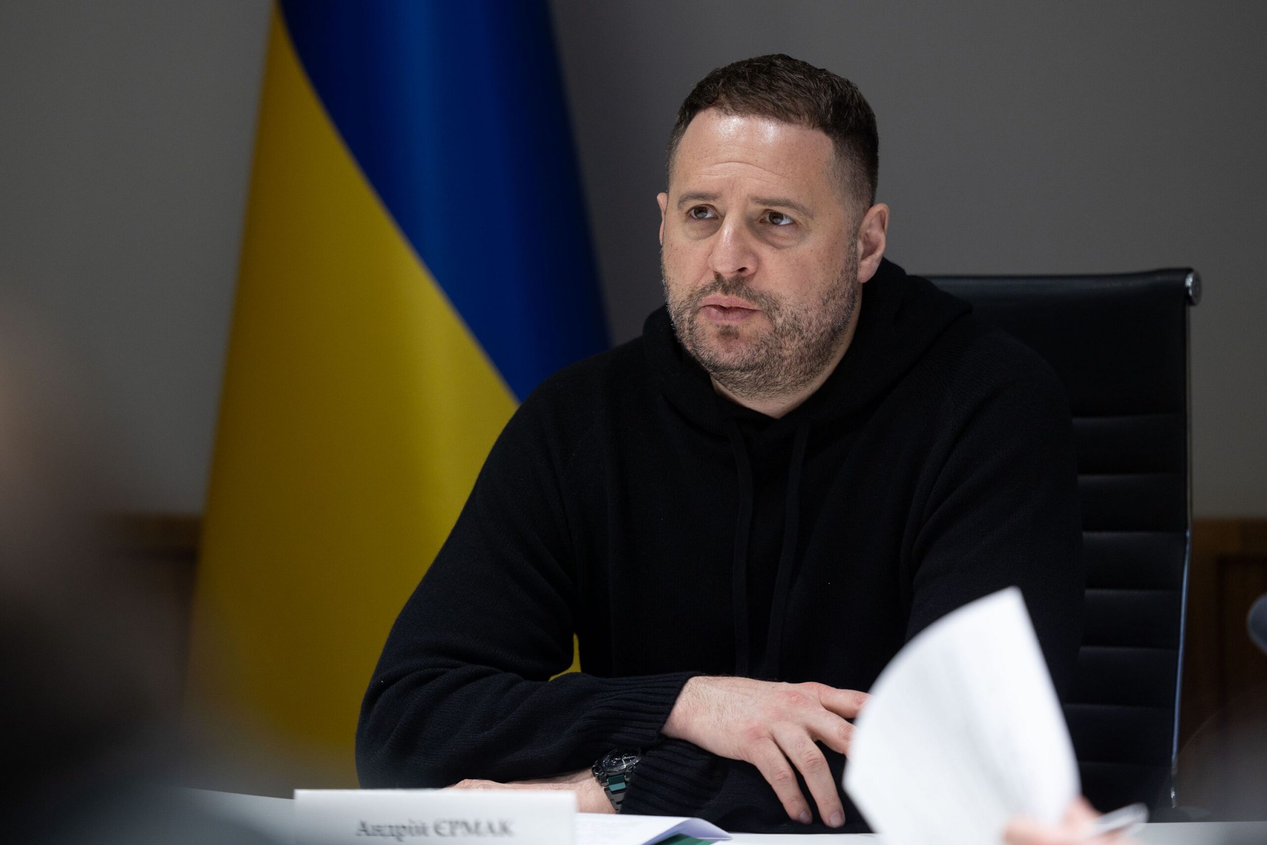 Shefi i stafit të Zelensky jep dorëheqjen pas hetimeve për korrupsion