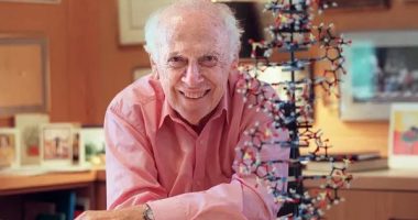 Shuhet James Watson, shkencëtari që zbuloi strukturën e dyfishtë të ADN-së