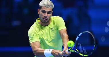 Alcaraz, një fitore larg “majës”/ Tenisti spanjoll mund ta mbyllë vitin i pari në renditjen botërore