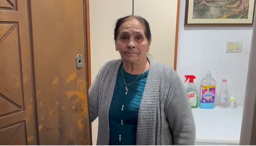 VIDEO  Iu vendos tritol te dera e banesës  nëna e Gentjan Zotos  Jetoj vetëm  nuk kam konflikte me njeri