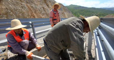 Një kompani kineze e sanksionuar nga SHBA-ja në garë për ndërtimin e autostradës së Malit të Zi