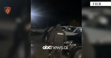 Babë e bir në qeli/ Petrit Mërnica arrestohet në Fier me armë, djali i tij në burg përjetë për vrasje