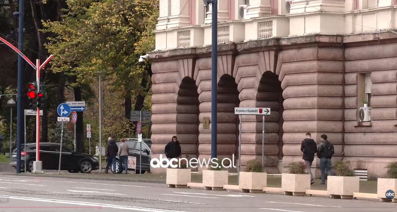 Ligj për mbrojtjen e denoncuesve  Masa të reja për  whistleblowers  në administratën publike