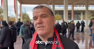 “Erdhëm në Vlorën heroike”, shqiptarët e Kosovës festojnë Ditën e Flamurit