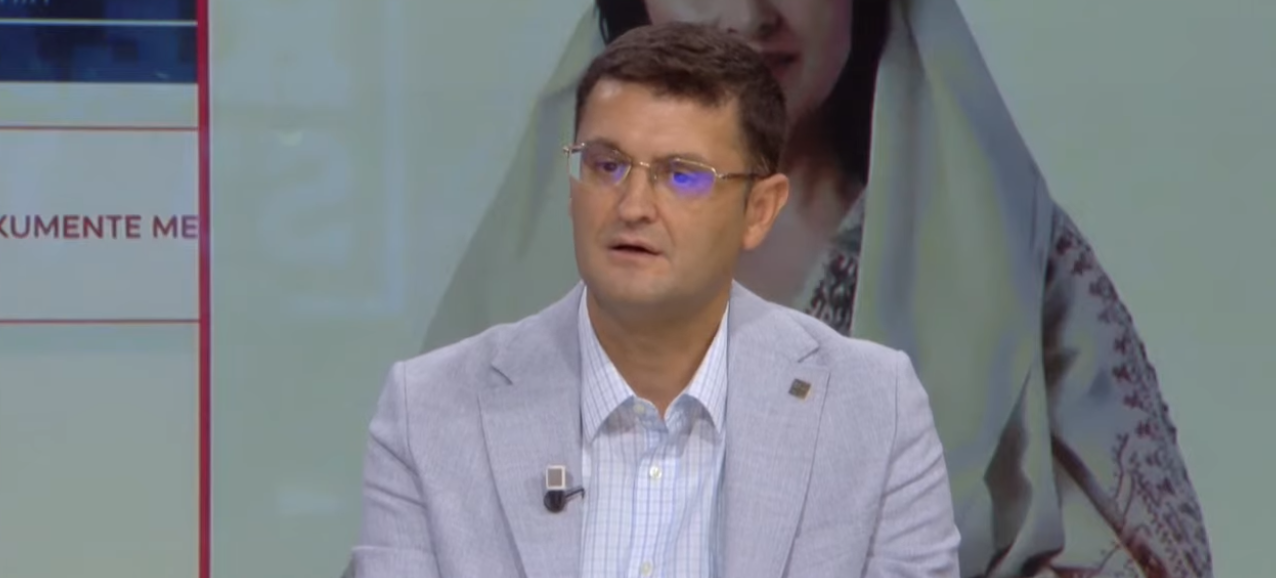 Epoka e Diellës  Profesori  Inteligjenca Artificiale do krijojë profesione të reja  por disa vende pune do zhduken