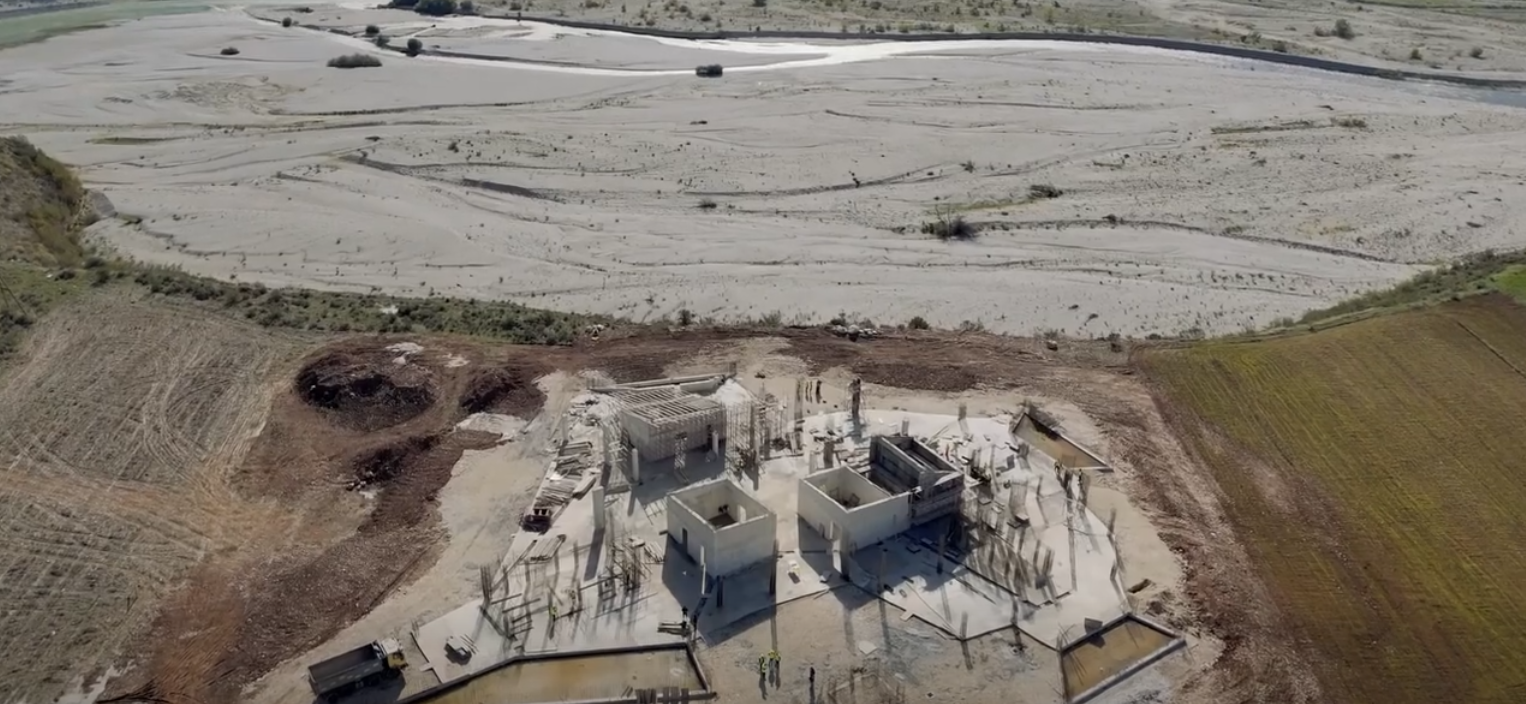 Rama ndan pamjet  Në Tepelenë po merr formë Qendra Multifunksionale e Parkut Kombëtar të Vjosës