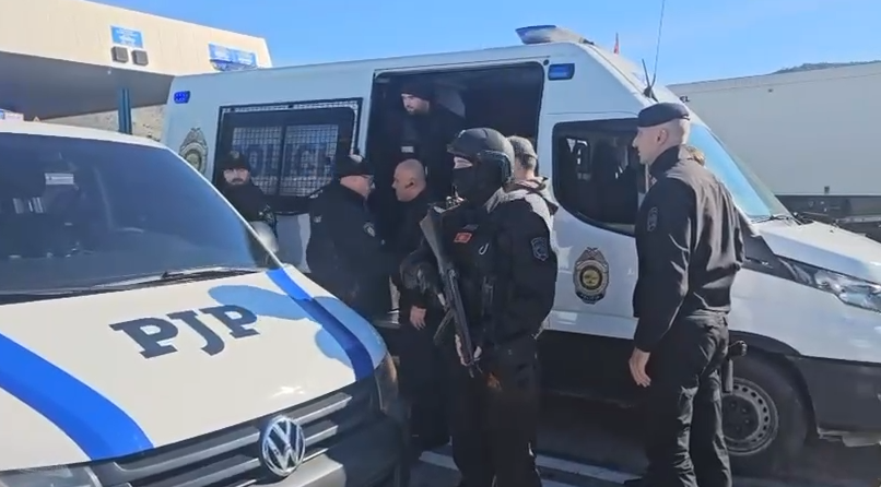 VIDEO  Dy të huaj ekstradohen nga Shqipëria drejt Malit të Zi
